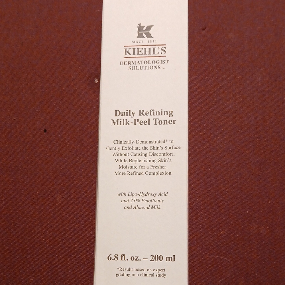 Kiehl's Daily Refining Milk-Peel Toner BRAND NEW IN BOX Retail 79.00. 6.8 fl Oz
